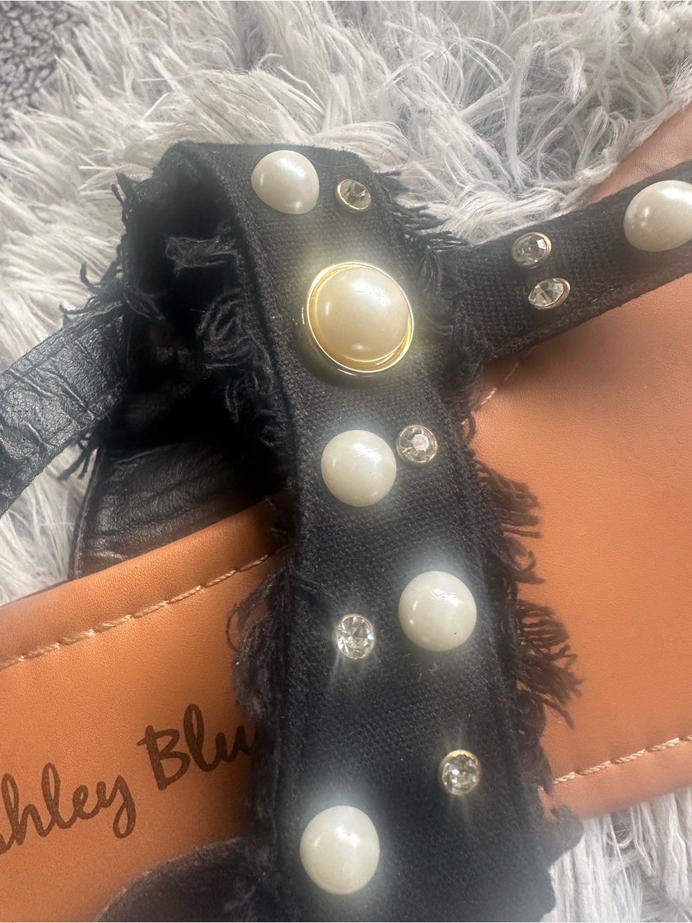 Ashley Blue Black Faux Pearl & Rhinestone Sandals Size: 12 - Picture 4 of 7